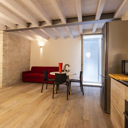 Suite Corallo - Smart Holiday Mantova Bagian luar foto